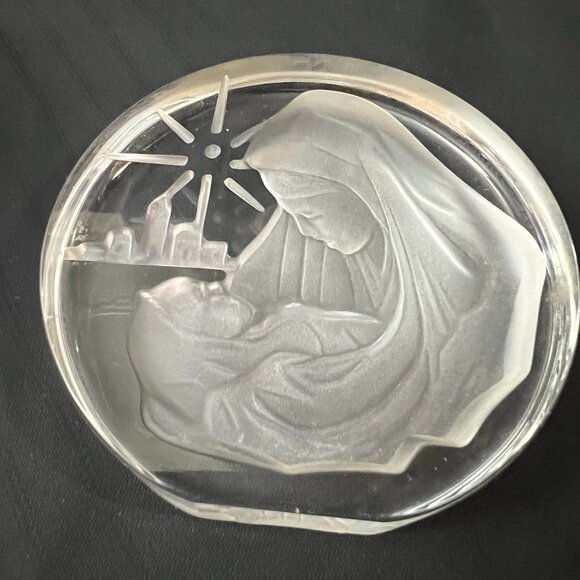 ROUND GLASS DESK PAPERWEIGHT 3 SET - Picture 11 of 15